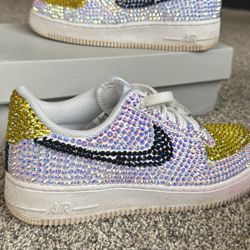Nike-bedazzled